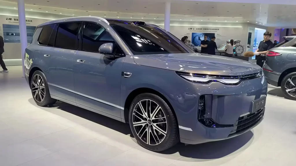 比BBA还狠？国产六座SUV“神仙打架”，价格真香