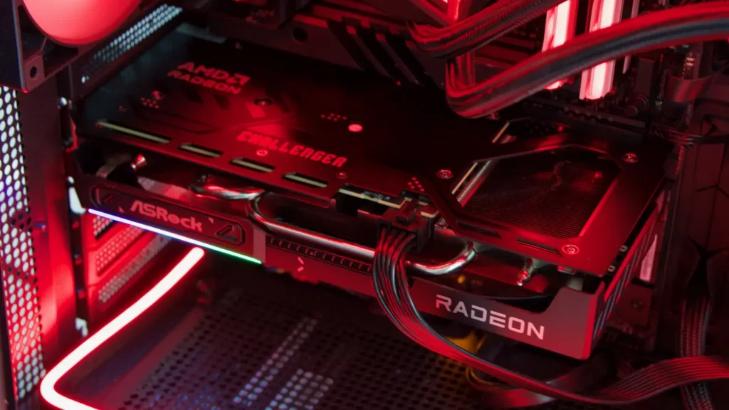 显卡圈怪现象!RTX5060Ti比5060还便宜
