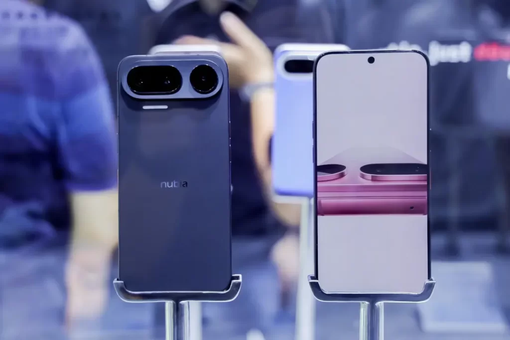 7000mAh+AI自动干活!这手机凭什么被叫“全球首款”?