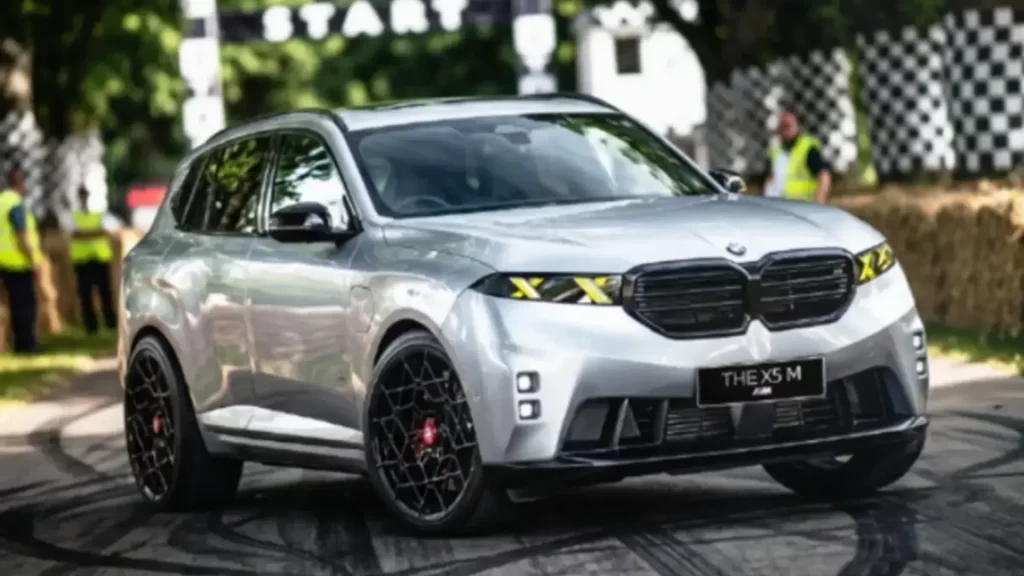 纯燃油V8要绝版了?新一代宝马X5 M,不只是换了个标!